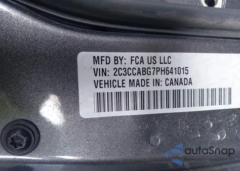 2023 Chrysler 300 300S из США, поврежденный, VIN 2C3CCABG7PH641015